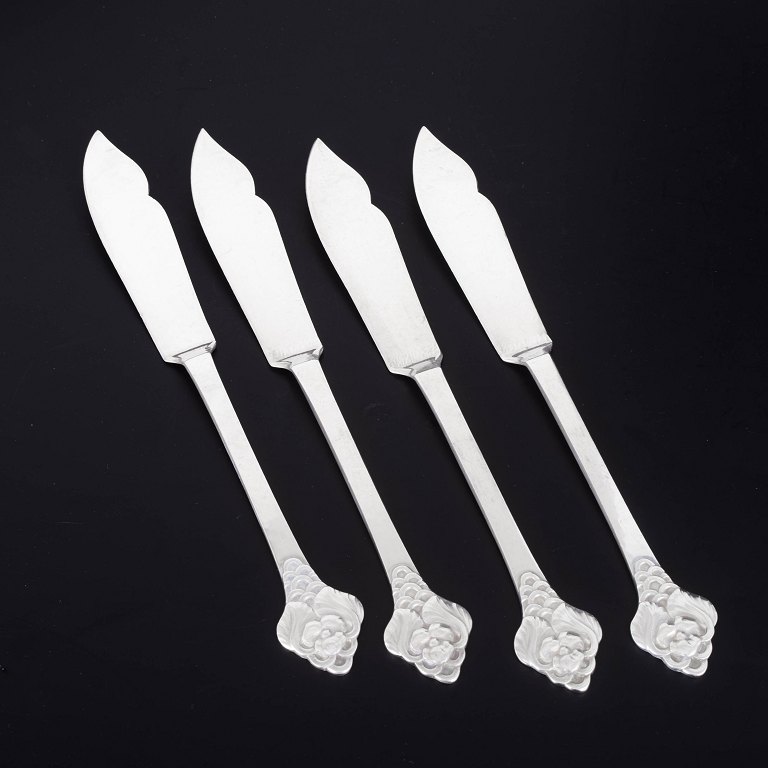 Evald Nielsen, set of four fish knives.