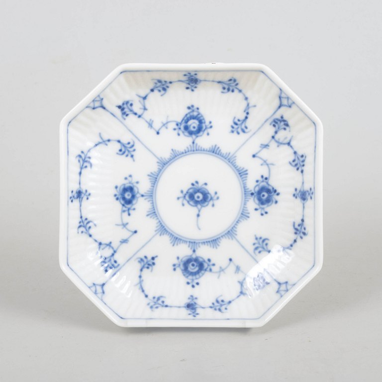 Royal Copenhagen, Blue Fluted Plain dish.